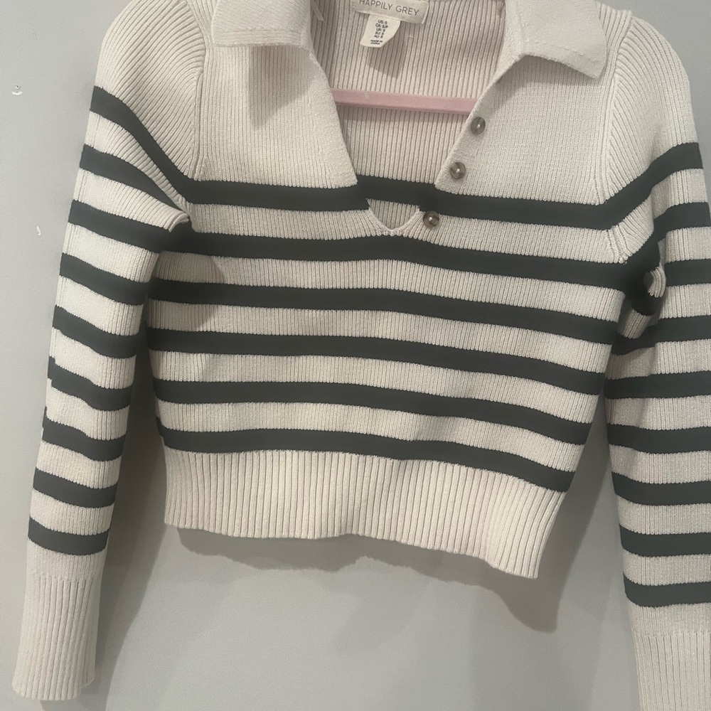 Crop sweaters